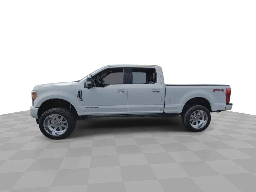 Used 2019 Ford F250 Platinum w/ Platinum Ultimate Package AWD/4WD image 5
