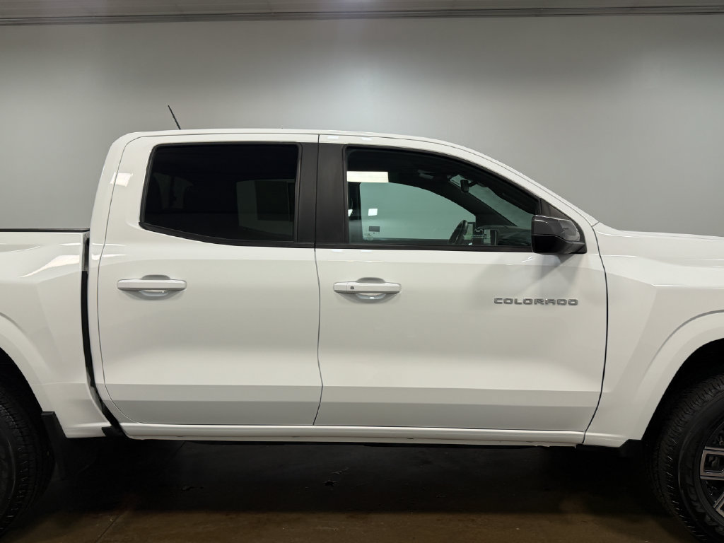 Used 2023 Chevrolet Colorado LT w/ LT Convenience Package III AWD/4WD image 33