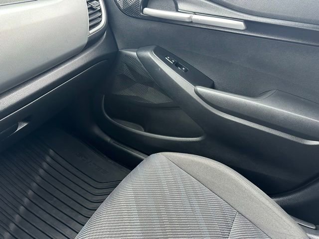 Used 2021 Kia Seltos LX image 32