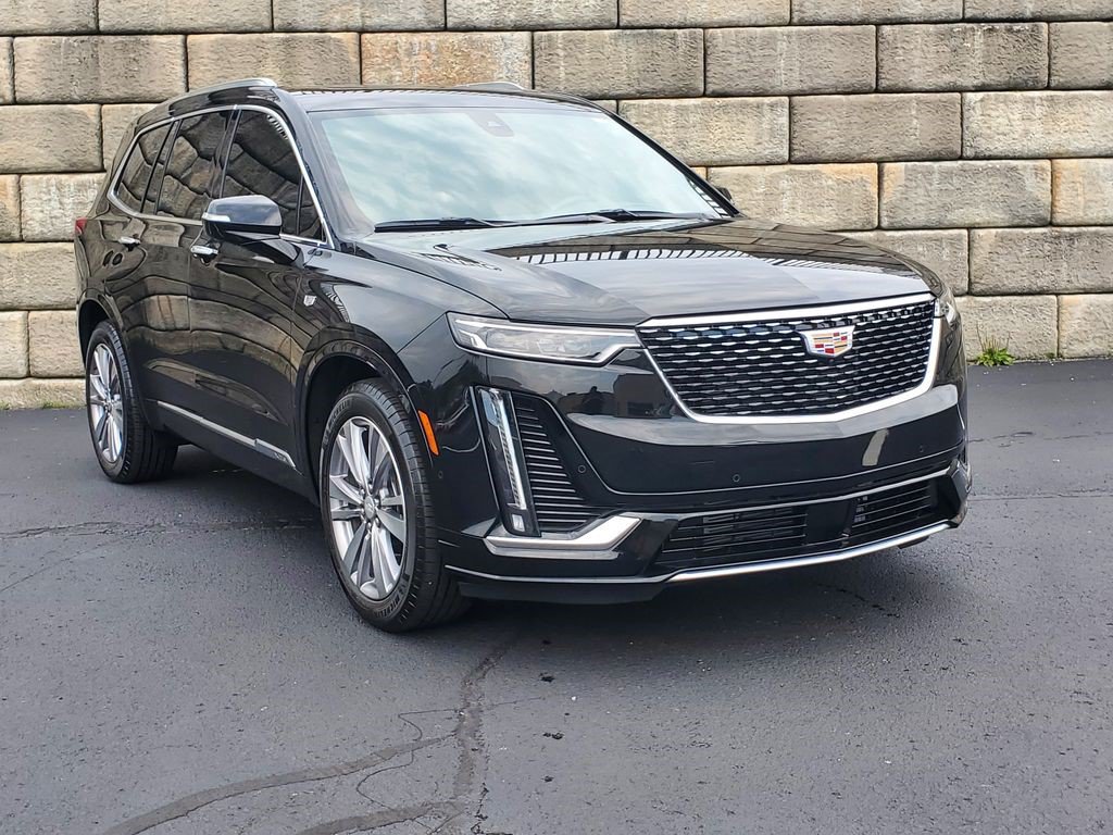 Certified 2023 Cadillac XT6 Premium Luxury w/ Technology Package AWD/4WD image 7