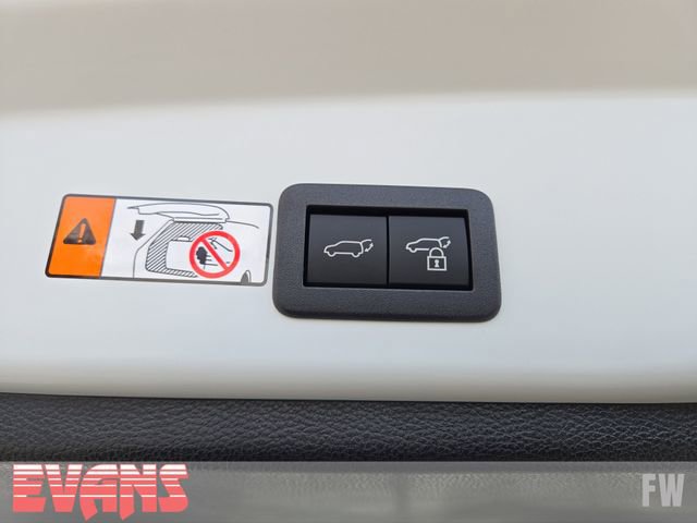 New 2026 Toyota Corolla Cross XLE w/ Convenience Package image 32