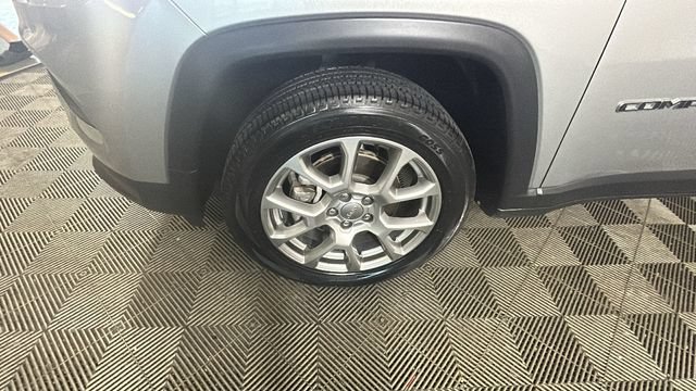 Used 2022 Jeep Compass Latitude AWD/4WD image 9