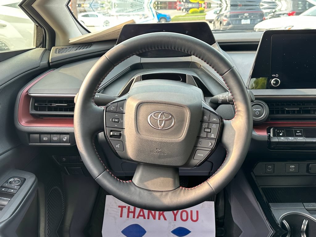 Used 2023 Toyota Prius Prime FWD image 12
