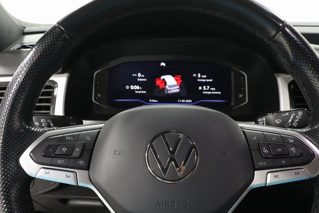 Used 2022 Volkswagen Atlas Cross Sport SEL Premium R-Line image 19