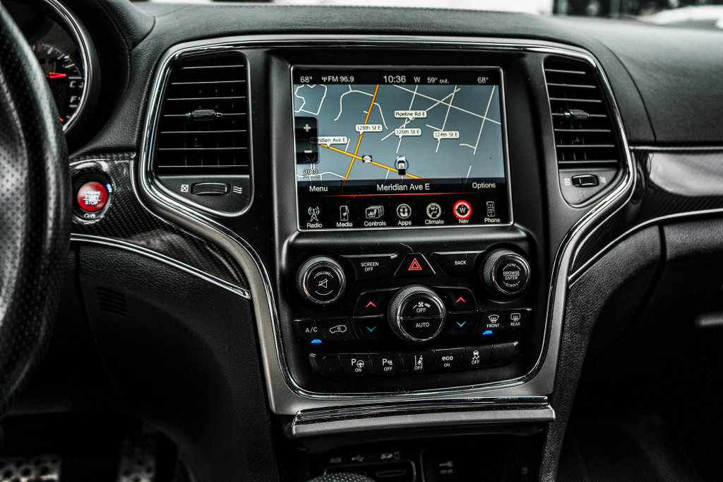Used 2017 Jeep Grand Cherokee SRT AWD/4WD image 30
