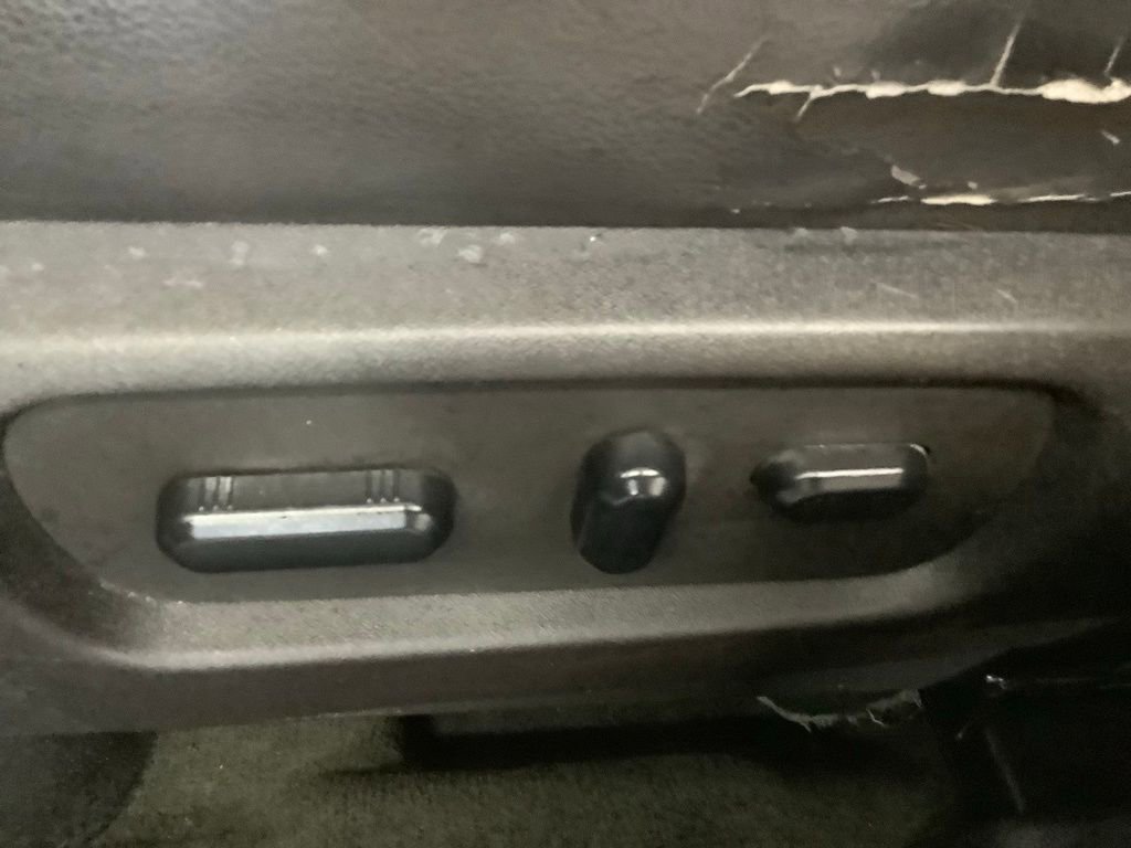 Used 2015 Ford Explorer Sport image 11