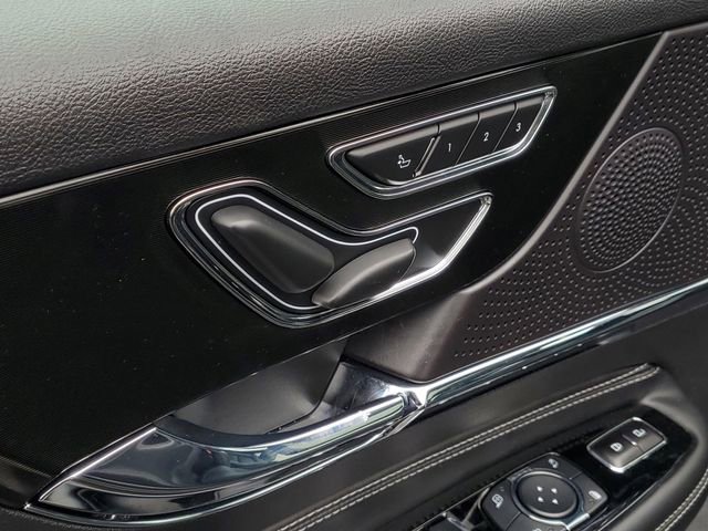 Used 2023 Lincoln Corsair Reserve w/ Equipment Group 201A image 10