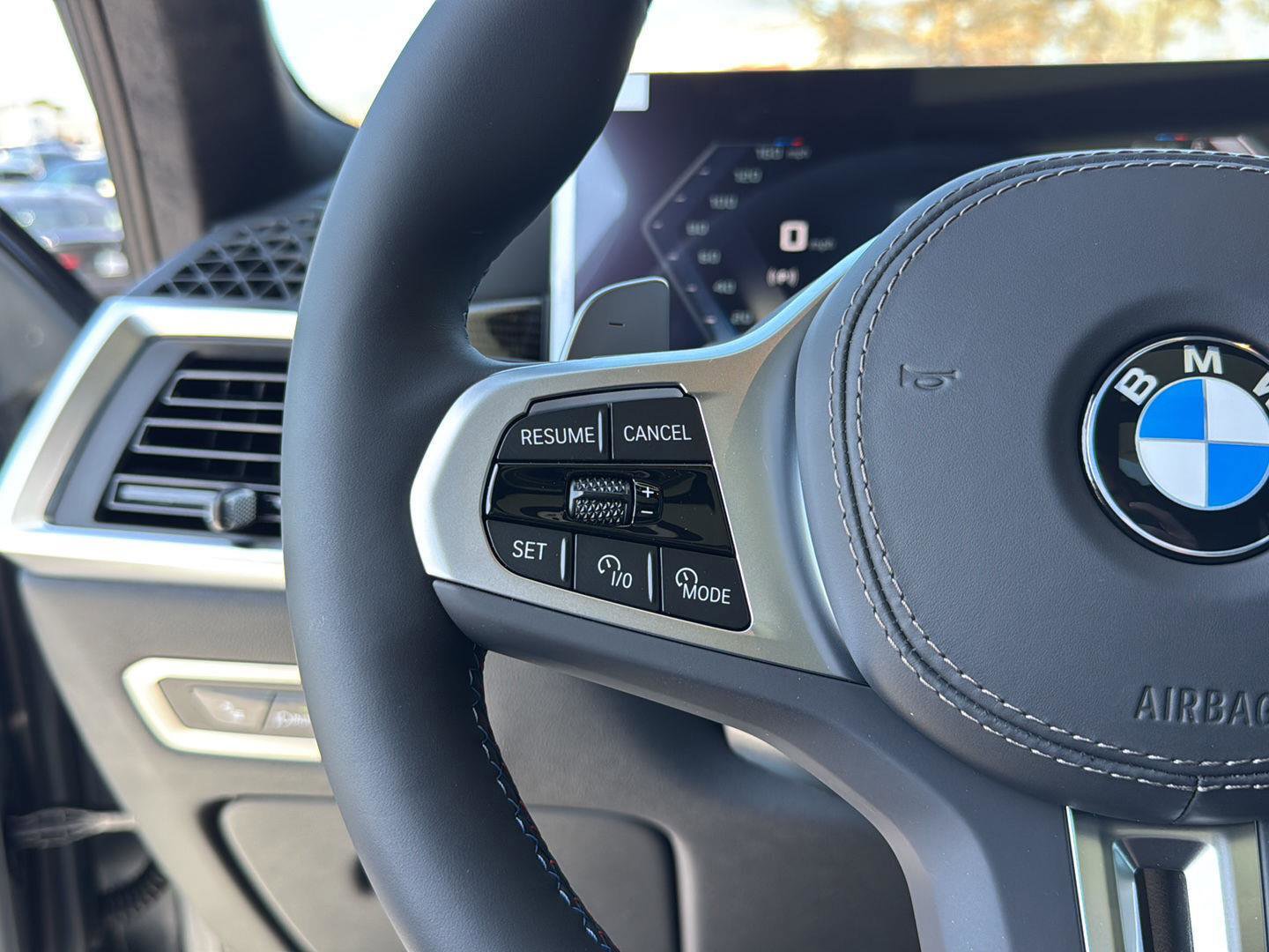 New 2026 BMW X7 M60i image 19