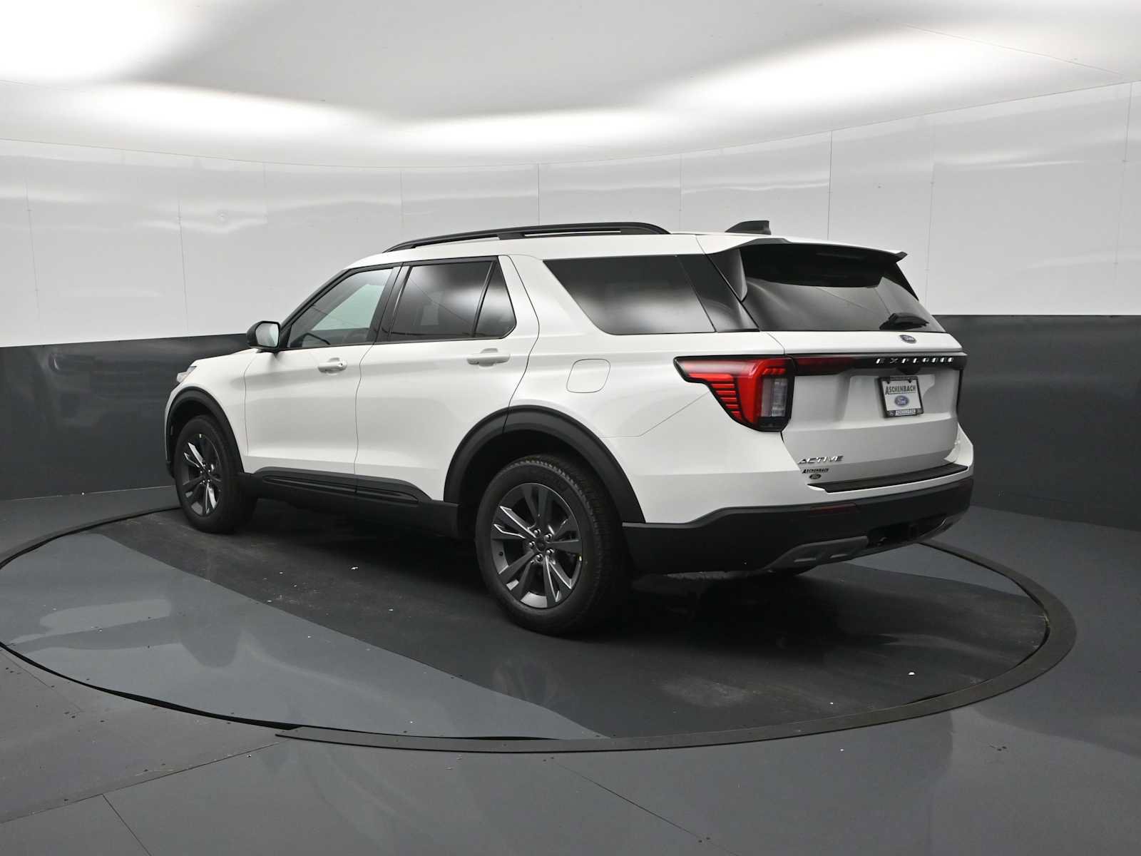 New 2026 Ford Explorer Active w/ Active Comfort Package AWD/4WD image 6