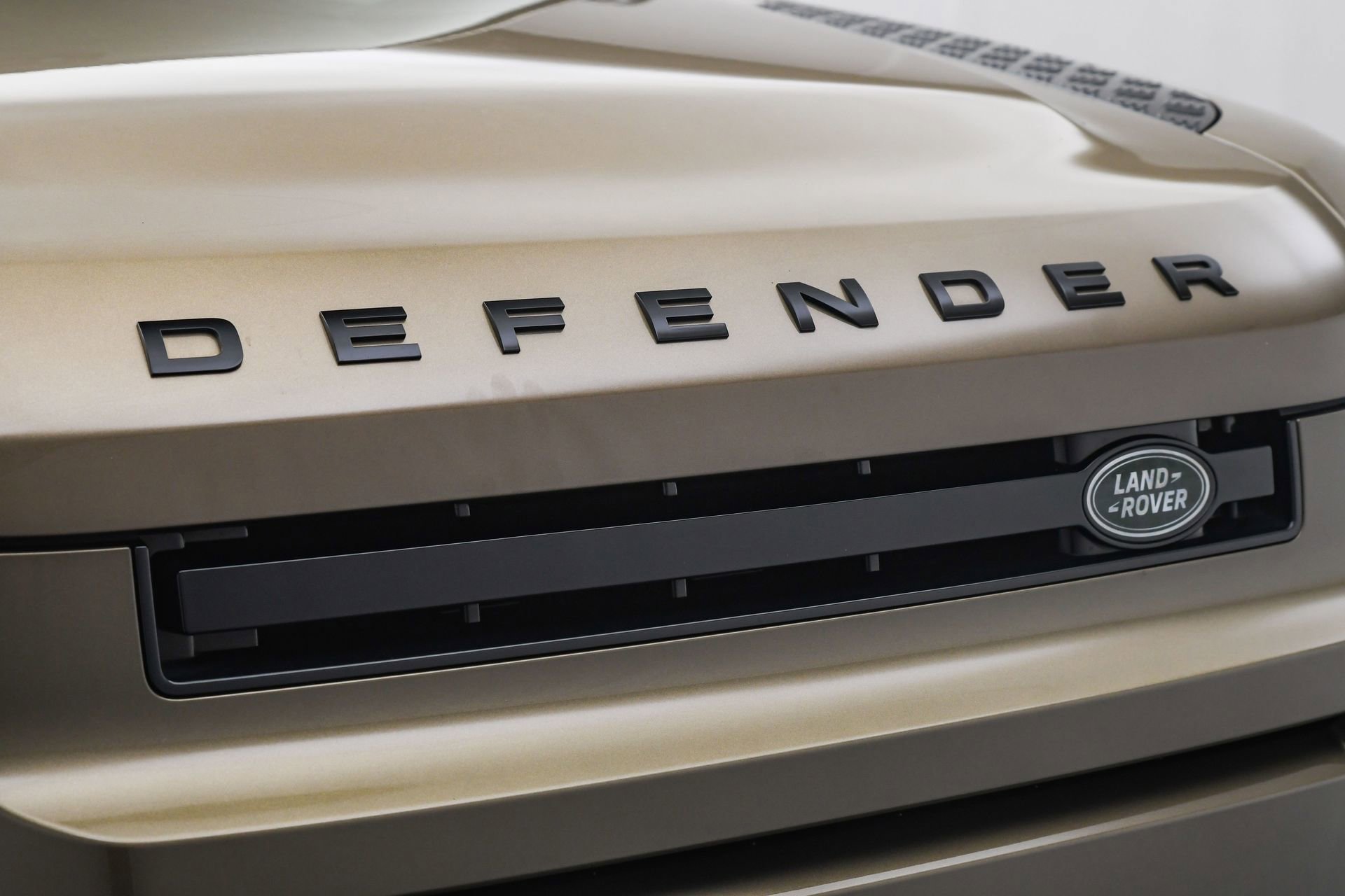 Used 2024 Land Rover Defender 110 S image 23