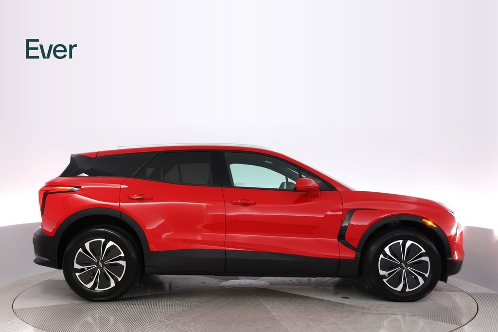 Used 2024 Chevrolet Blazer EV LT AWD/4WD image 13