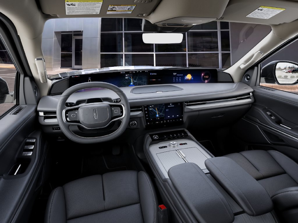 New 2027 Lincoln Navigator L Premier AWD/4WD image 10