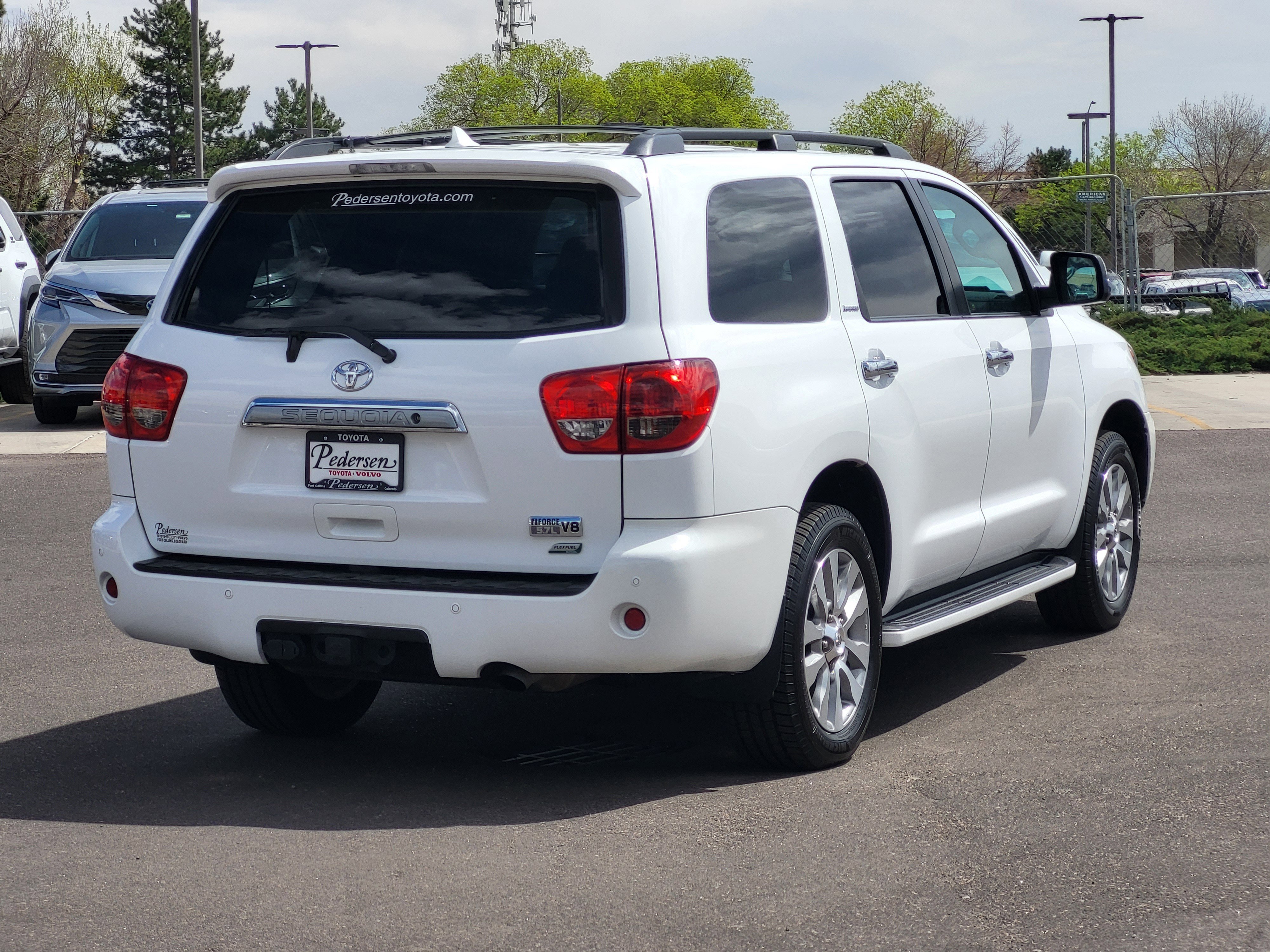 Used 2013 Toyota Sequoia Limited image 2