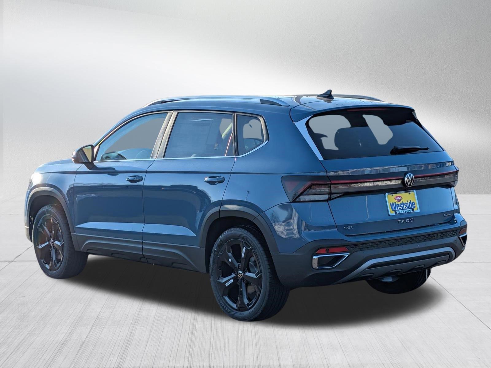 New 2026 Volkswagen Taos SEL image 2