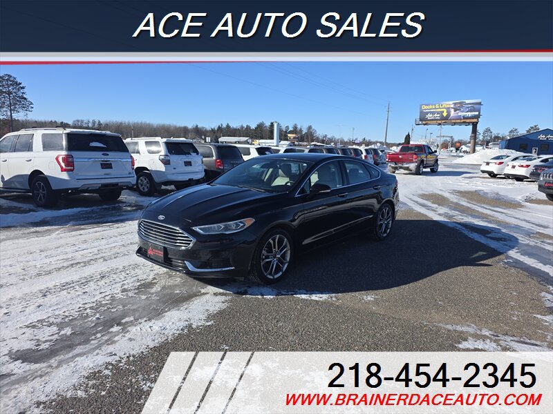Used 2019 Ford Fusion SEL FWD image 1