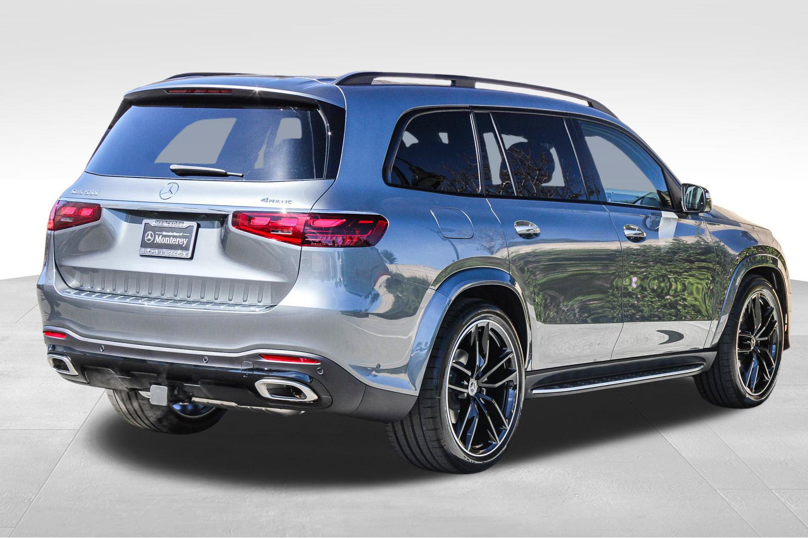 New 2026 Mercedes-Benz GLS 580 4MATIC image 8