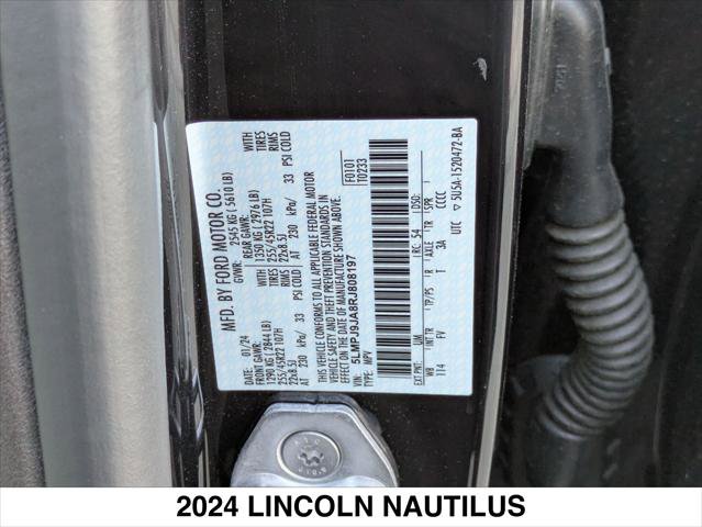 Used 2024 Lincoln Nautilus Black Label w/ Jet Appearance Package (87T) image 29