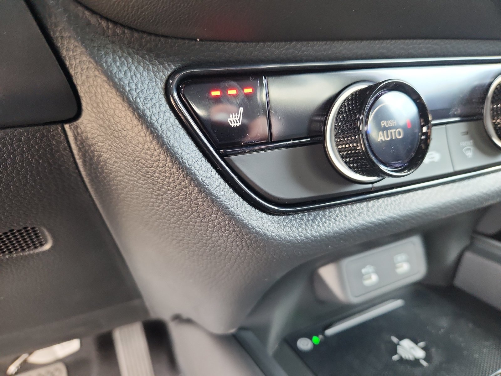 Certified 2026 Honda HR-V Sport image 17