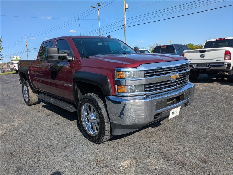 Used 2015 Chevrolet Silverado 2500 LT AWD/4WD image 8