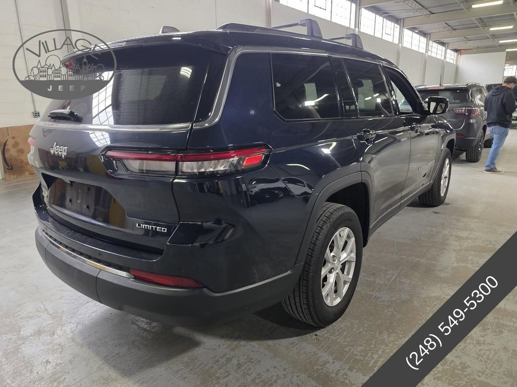 Used 2023 Jeep Grand Cherokee L Limited AWD/4WD image 3