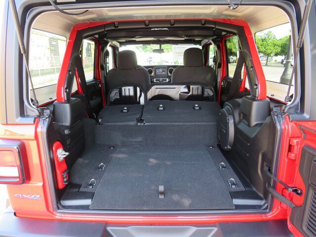 New 2023 Jeep Wrangler Unlimited AWD/4WD image 33