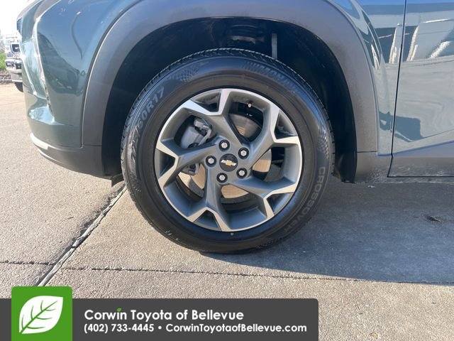 Used 2025 Chevrolet Trax LT image 26