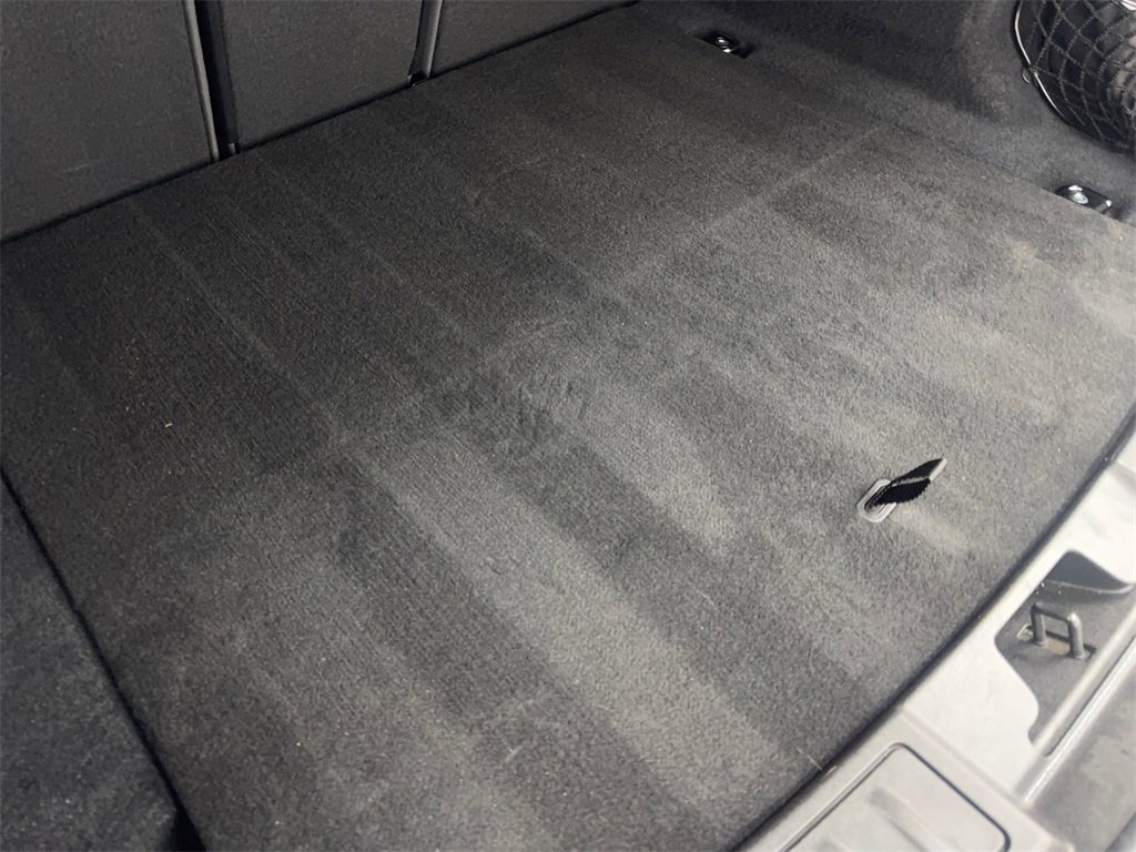 Used 2023 Land Rover Range Rover Evoque S image 82