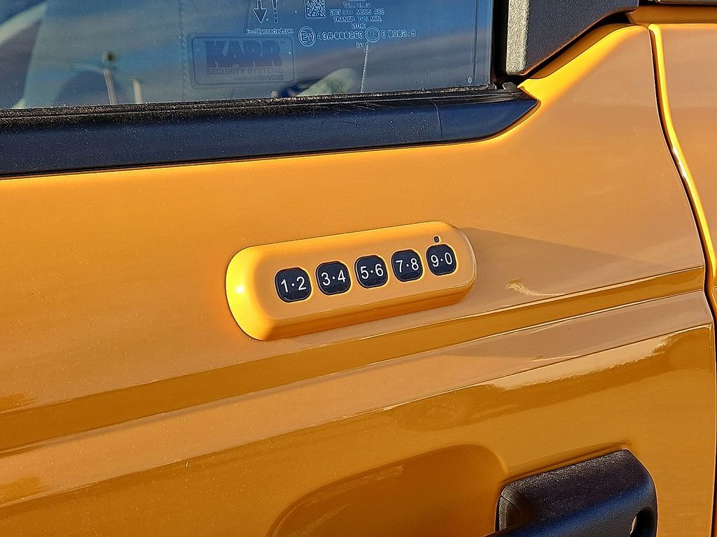 Used 2022 Ford Bronco Wildtrak image 6