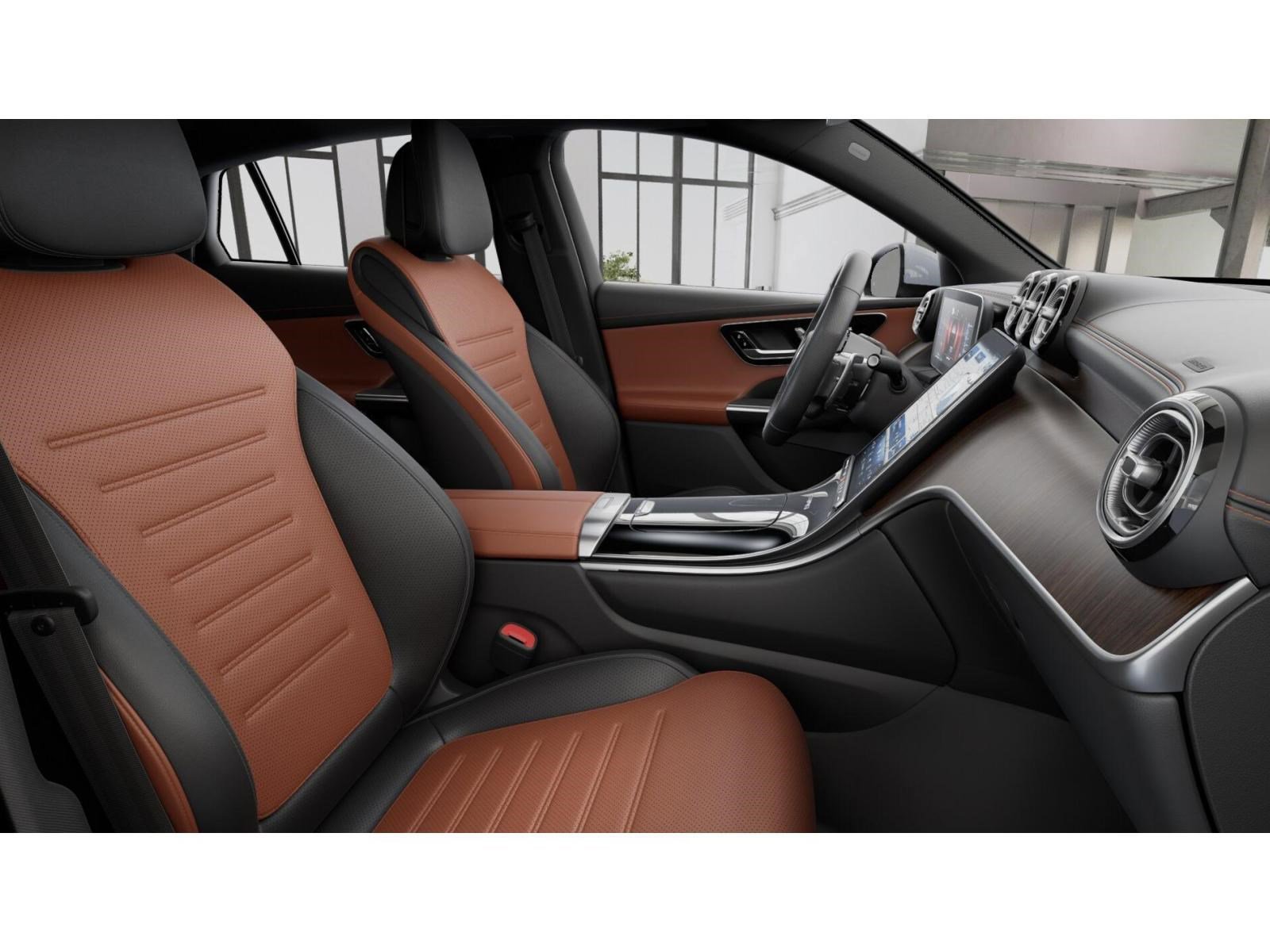 New 2026 Mercedes-Benz GLC 43 AMG 4MATIC Coupe image 4