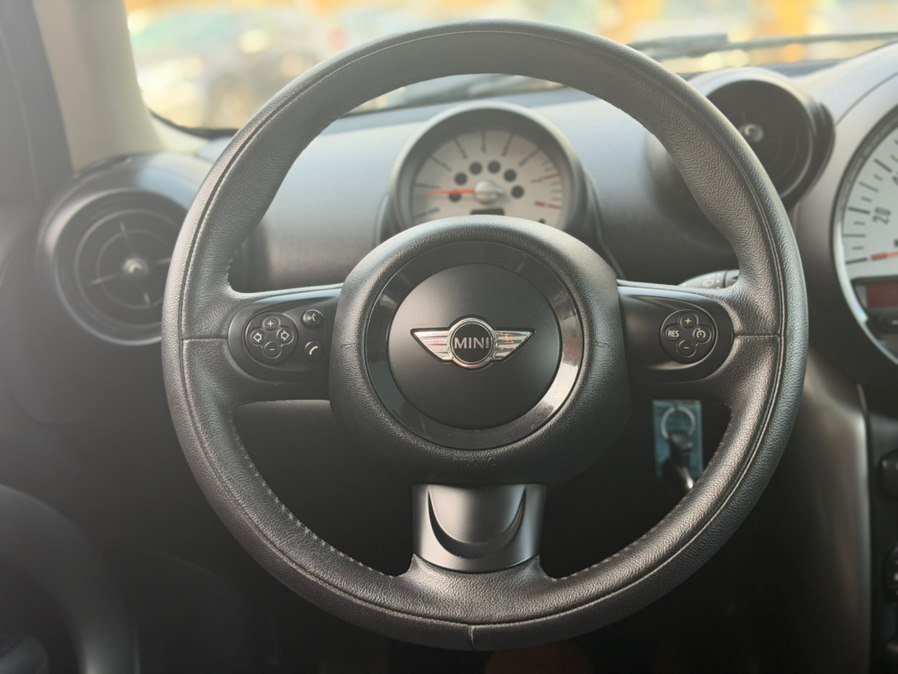 Used 2013 MINI Cooper Countryman FWD image 15