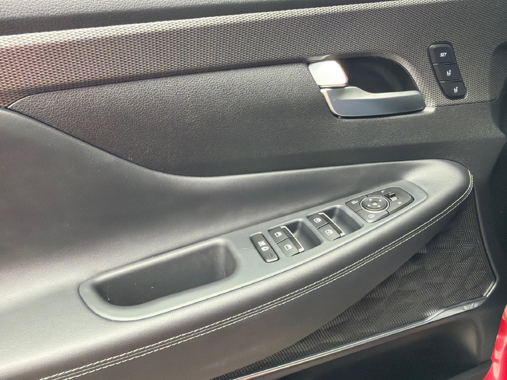 Used 2020 Hyundai Santa Fe Limited AWD/4WD image 36