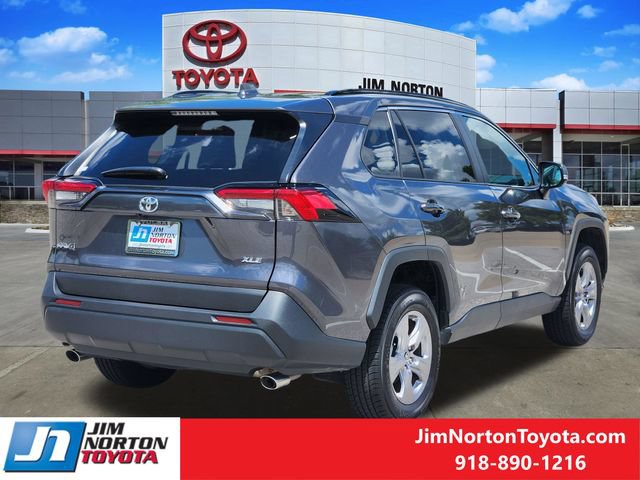 Used 2025 Toyota RAV4 XLE FWD image 5