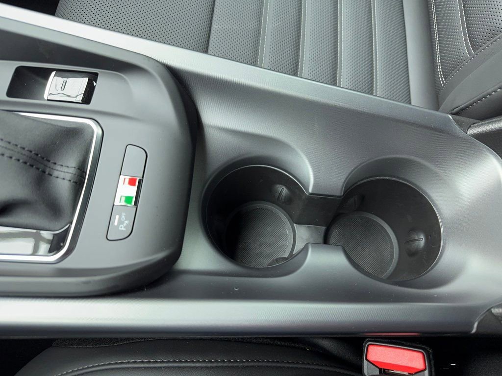 New 2025 Alfa Romeo Tonale w/ Premium Package AWD/4WD image 28