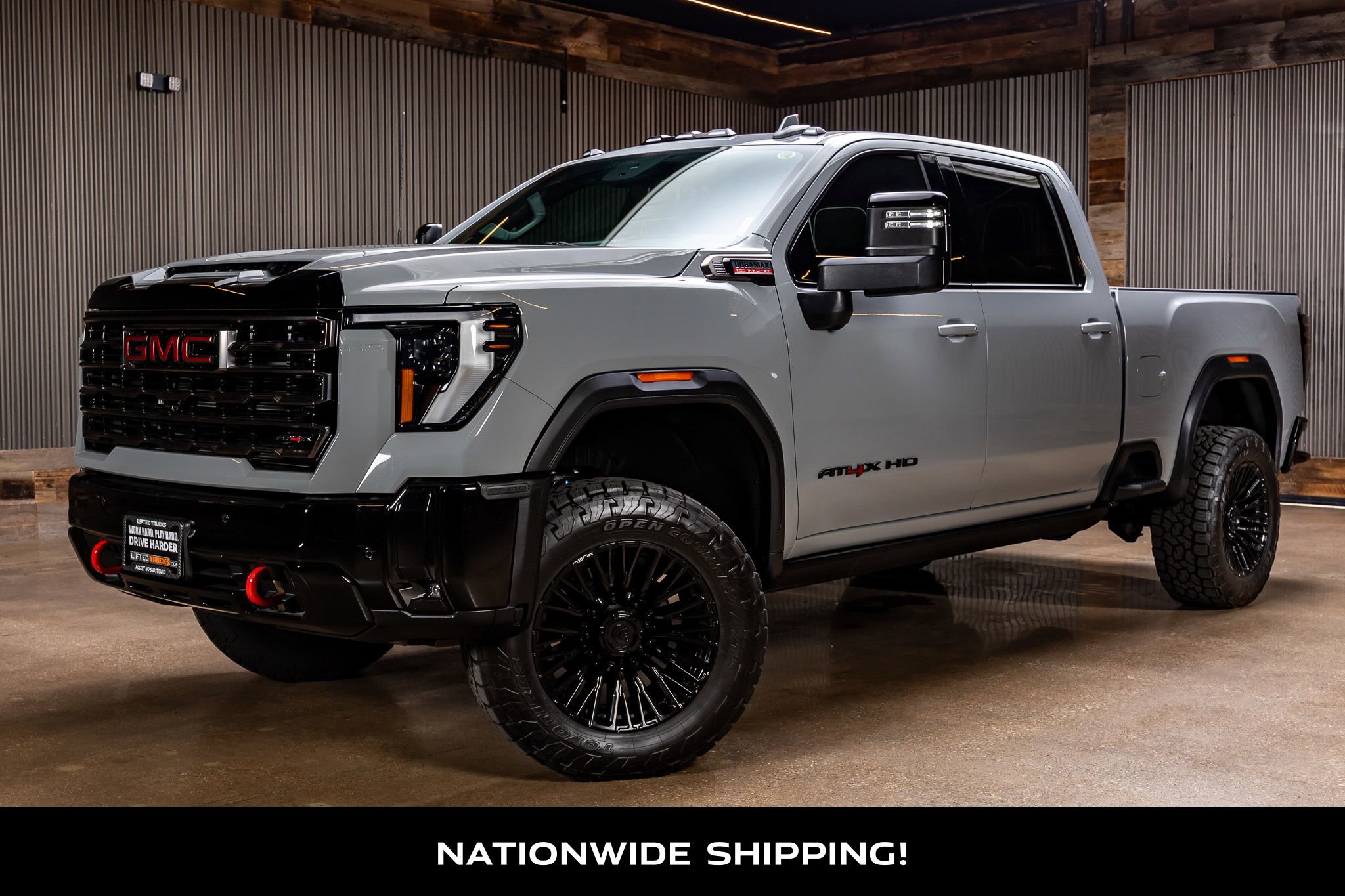 Used 2025 GMC Sierra 2500 AT4X image 4