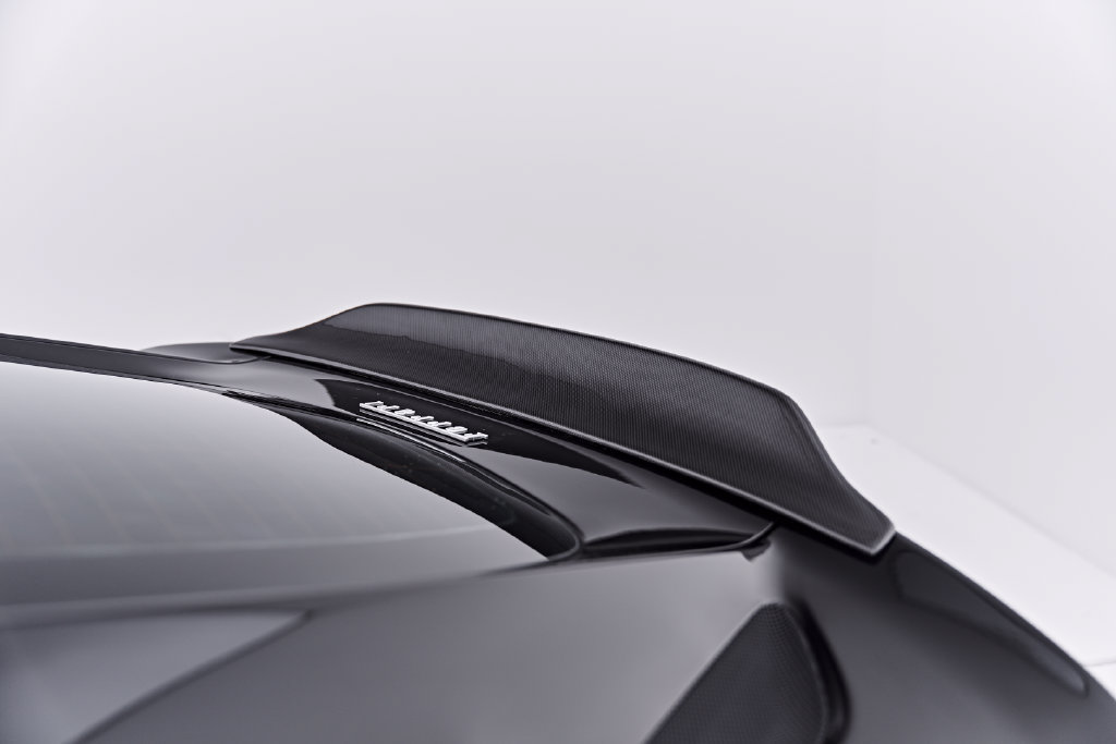Used 2015 Ferrari F12 Berlinetta RWD image 29