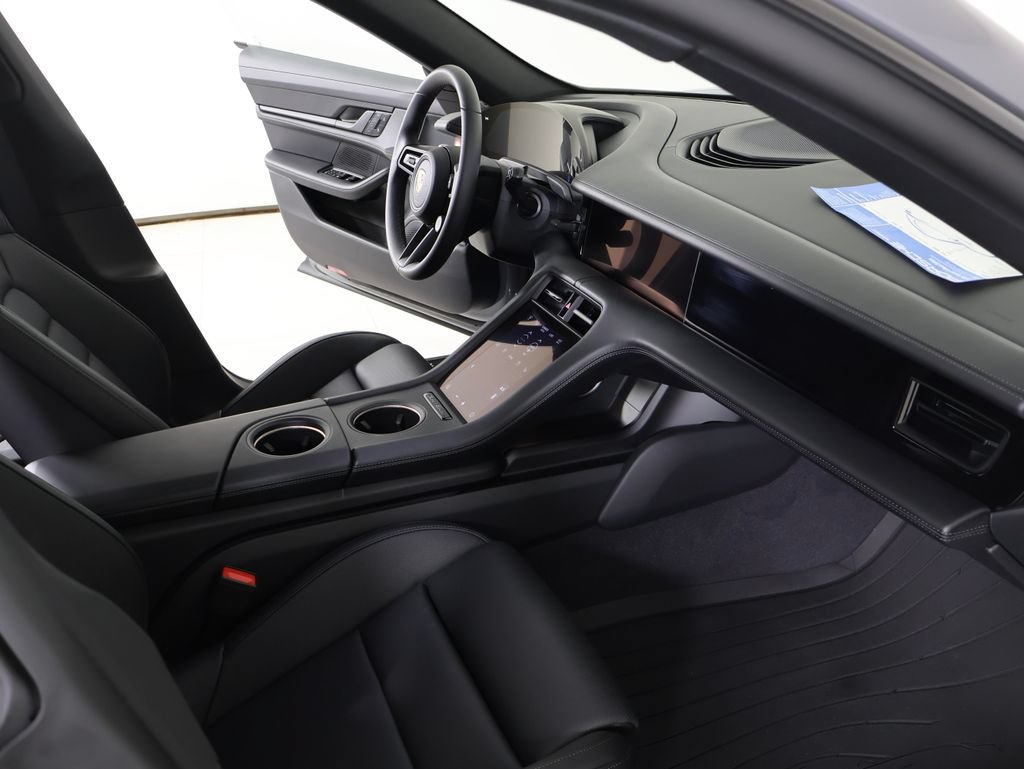 New 2026 Porsche Taycan RWD image 24