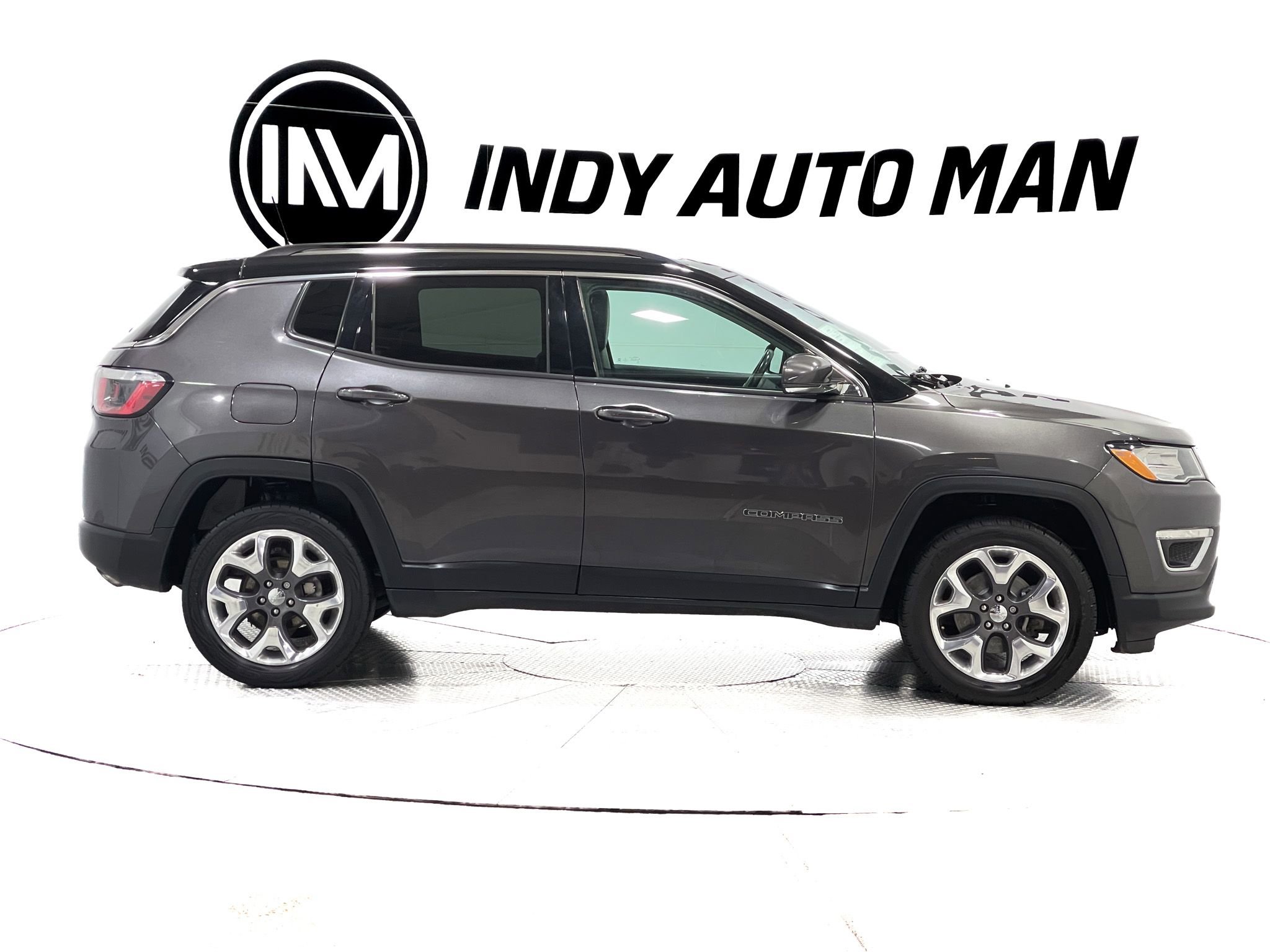 Used 2018 Jeep Compass Limited image 3