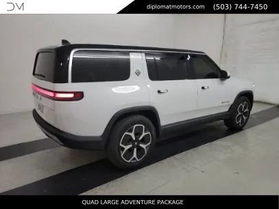 Used 2024 Rivian R1S Adventure AWD/4WD image 4