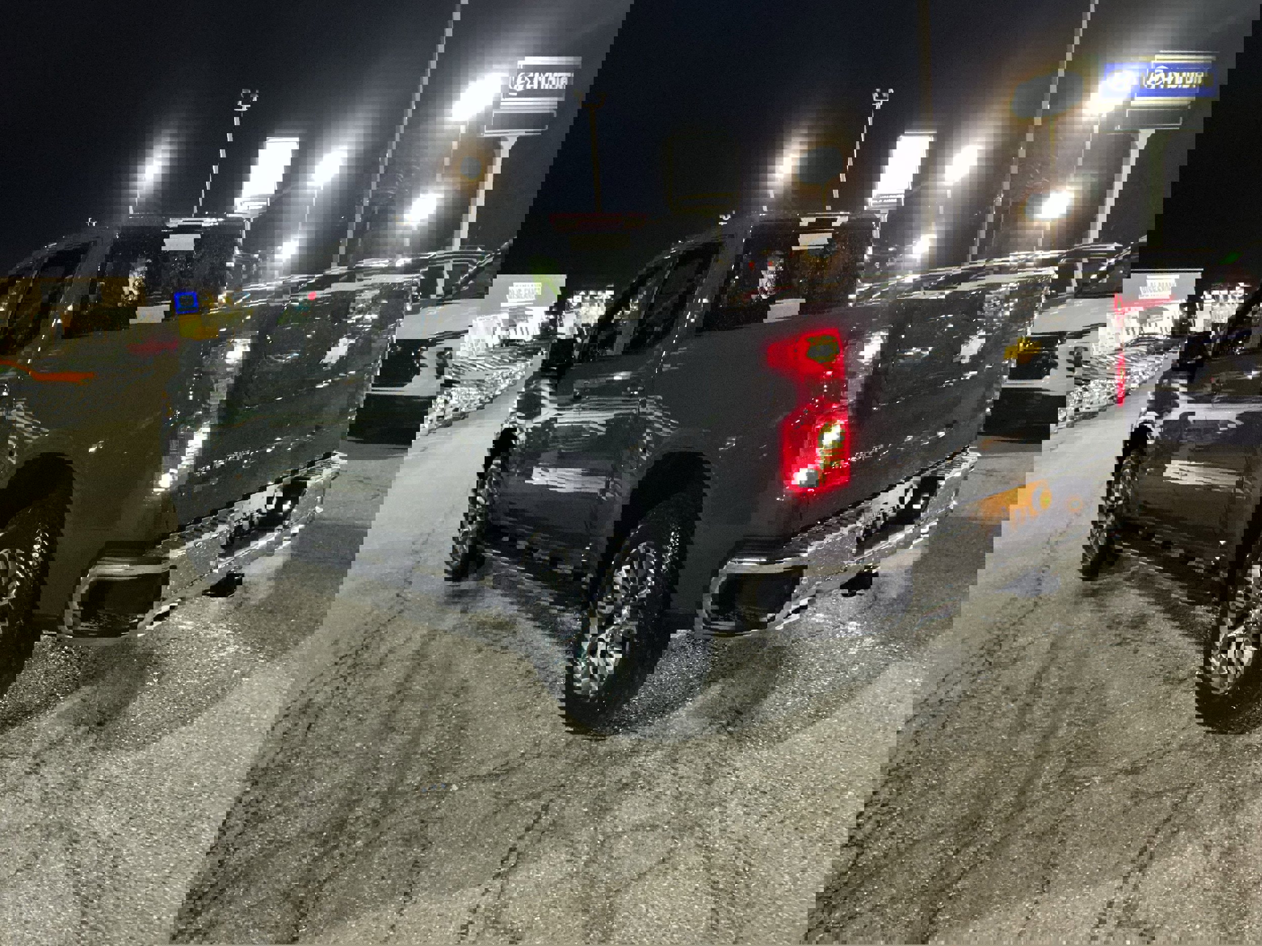 New 2026 Chevrolet Silverado 1500 LT w/ All Star Edition Plus image 6