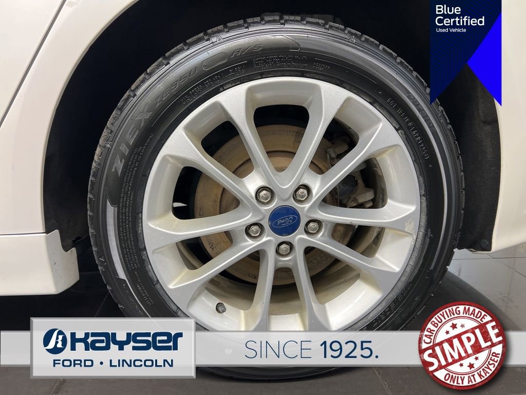 Used 2020 Ford Fusion Energi Titanium FWD image 7