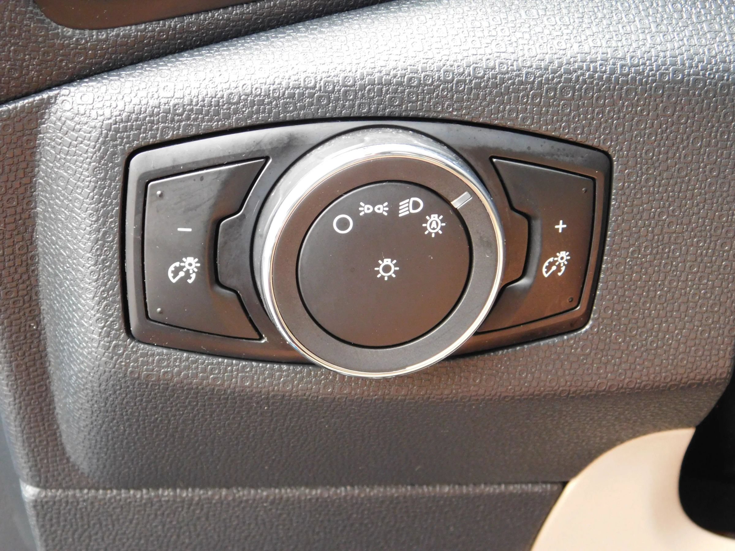Used 2022 Ford EcoSport S AWD/4WD image 25