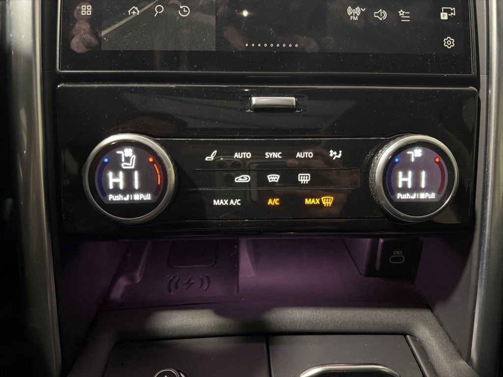 Used 2021 Land Rover Discovery S image 20