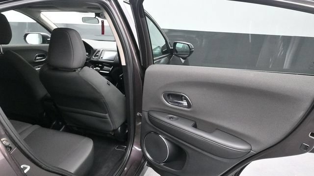 Used 2020 Honda HR-V EX image 11