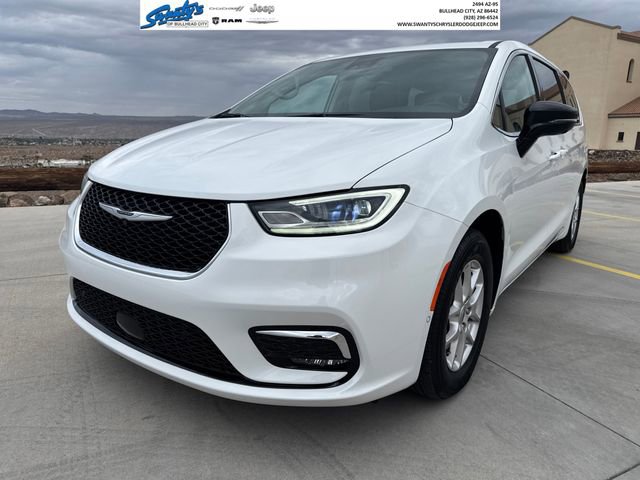 New 2024 Chrysler Pacifica Touring-L