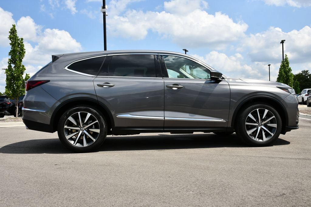Certified 2026 Acura MDX w/ Technology Package AWD/4WD image 8