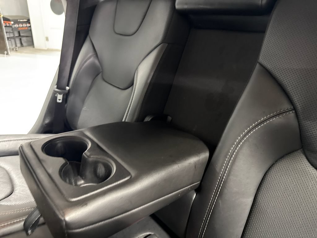 Used 2020 Jeep Cherokee Limited FWD image 38
