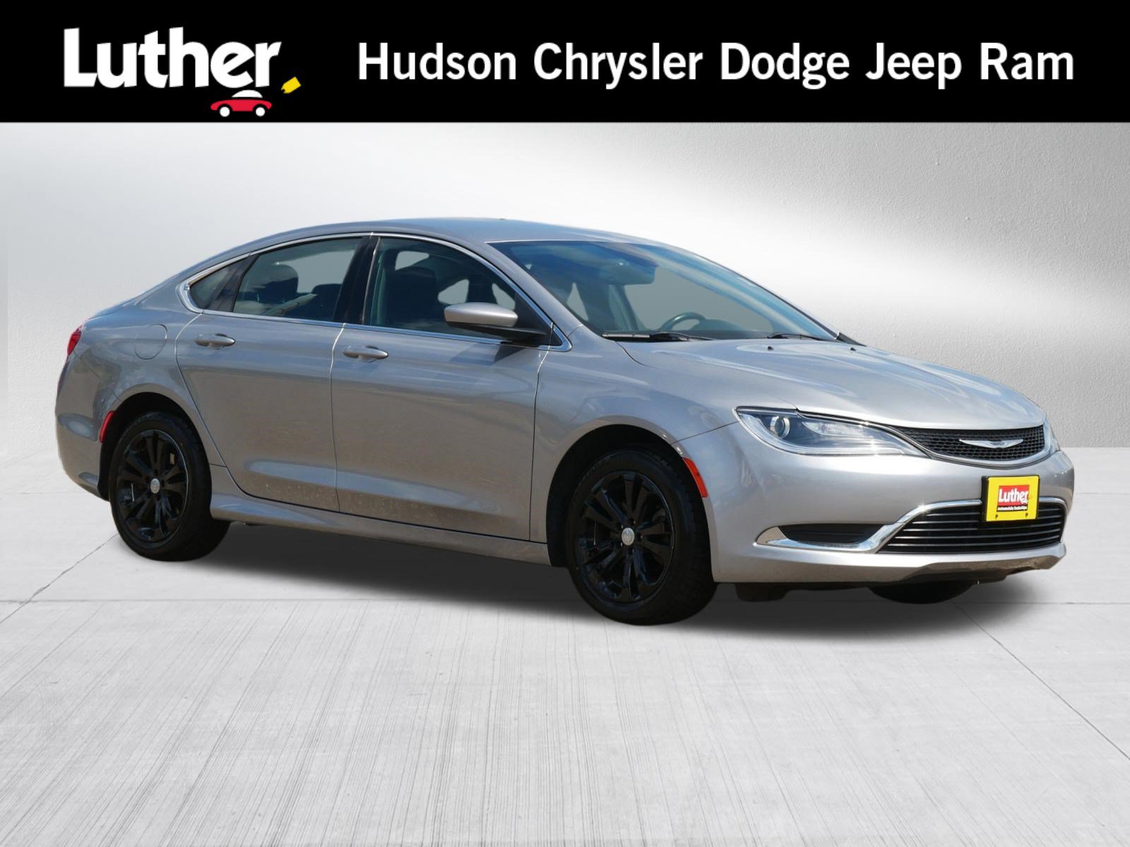 Used 2016 Chrysler 200 Limited w/ Convenience Group