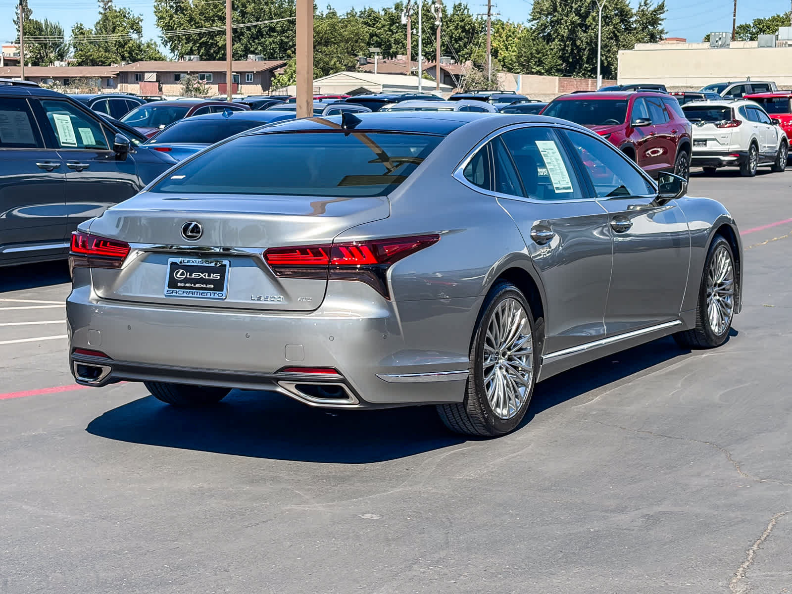 Certified 2025 Lexus LS 500 AWD w/ Luxury Package image 4