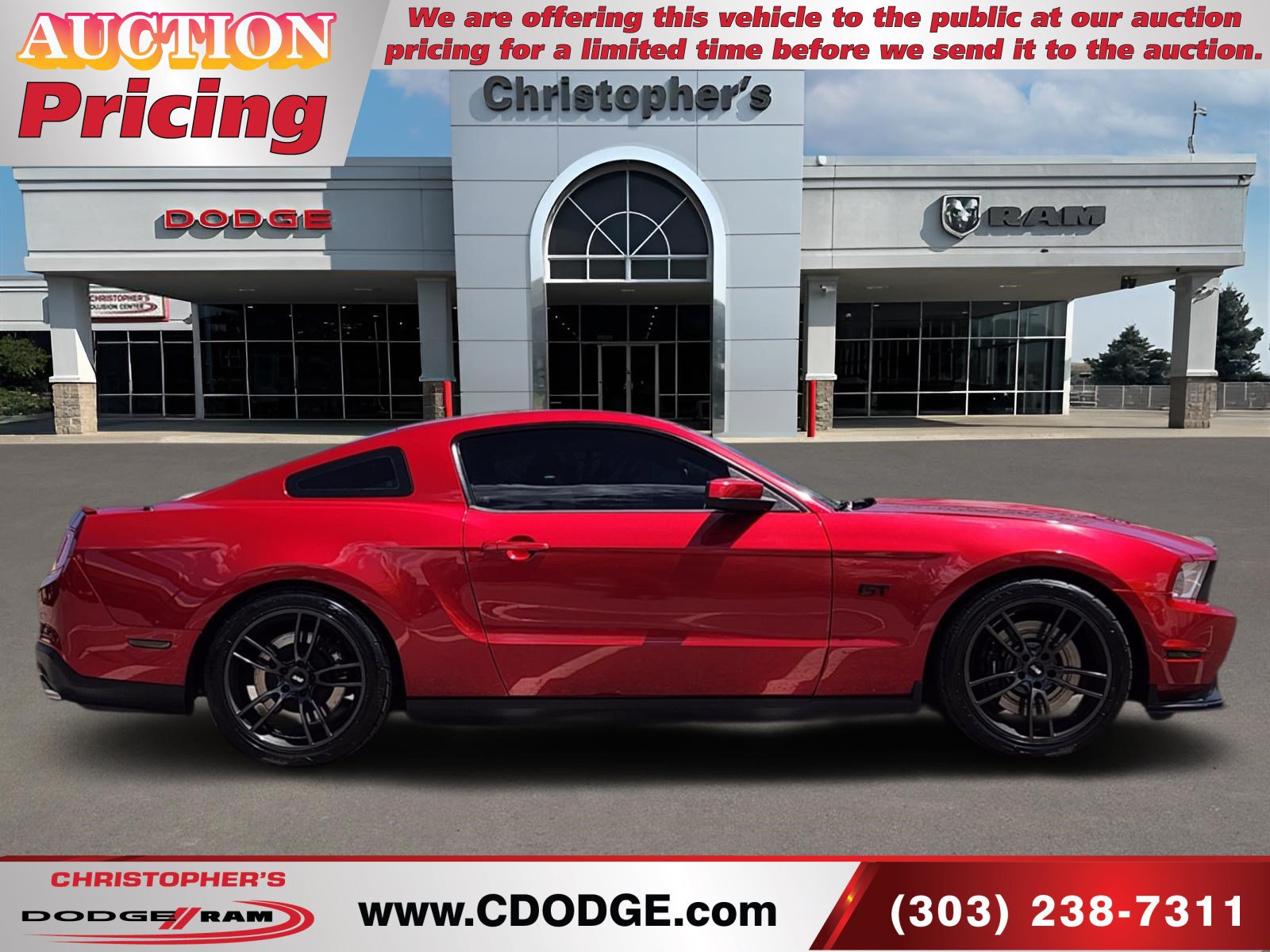 Used 2010 Ford Mustang GT RWD image 2