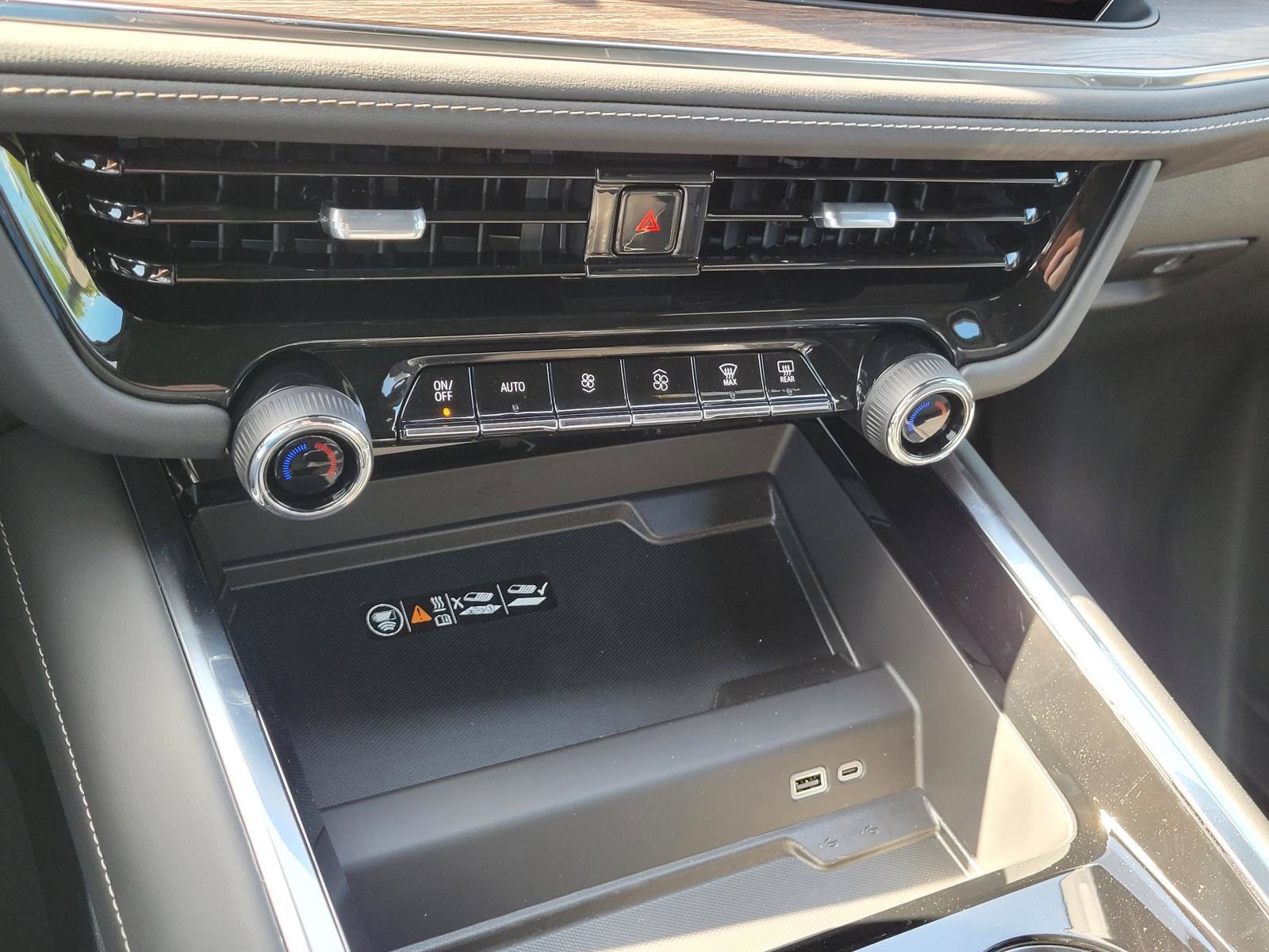 New 2026 Chevrolet Tahoe Premier w/ Sun And Tow Package RWD image 21